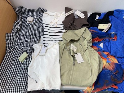 Lot 3842 - Ladies clothing Nobody's Child, Uniqlo,...
