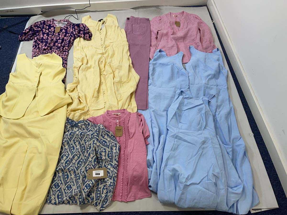 Lot 3808 - Boden & NoBody's Child clothing