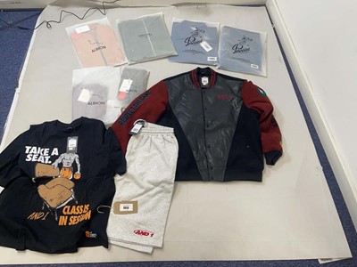 Lot 3825 - Clothing to include Percival, Albion & And 1