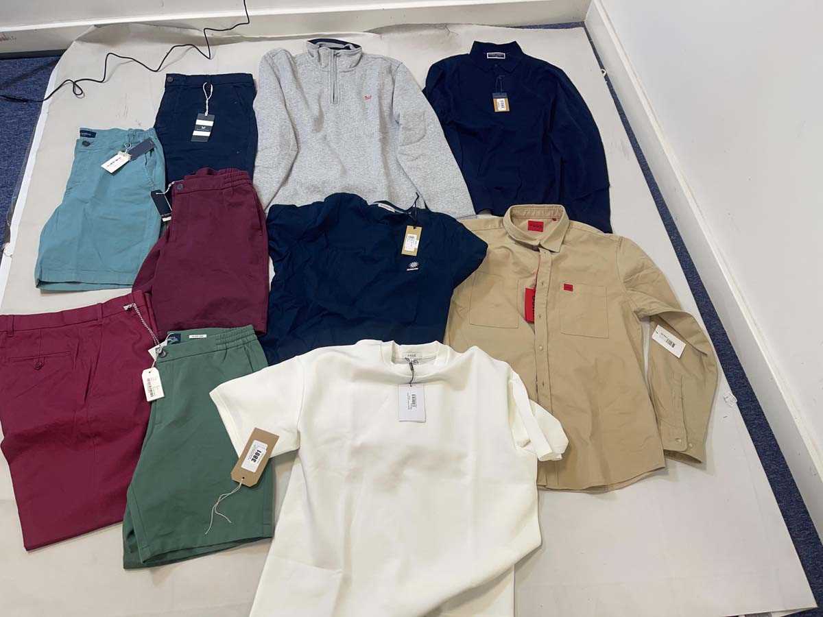 Lot 3891 - Clothing to include Mr Marvis, Charles...