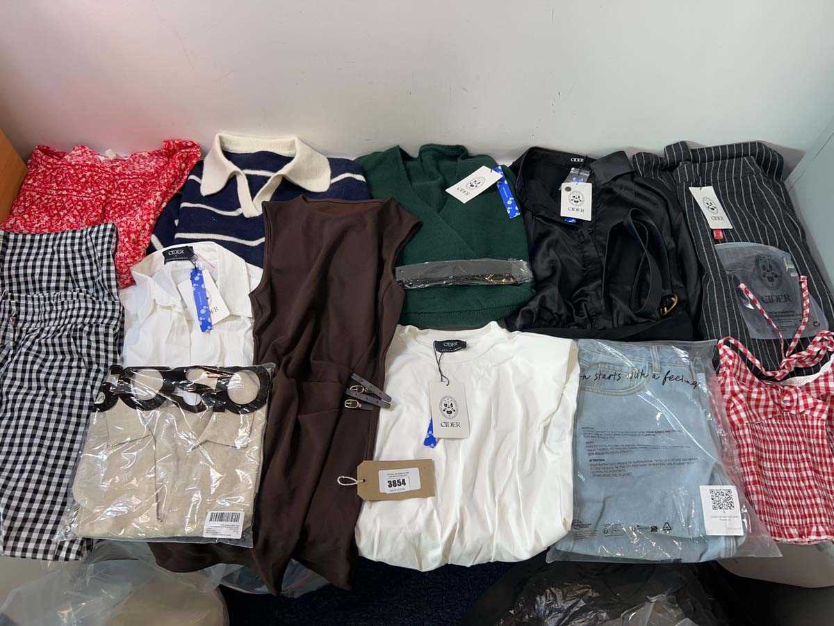 Lot 3854 - Ladies clothing Cider, Romwe, ASOS, Simply Be,...