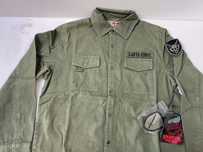 Lot 3859 - Men's Santa Cruz x Stranger Things Crawl...
