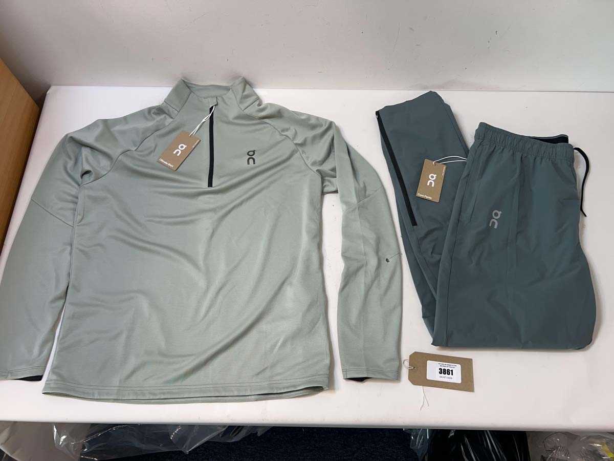 Lot 3861 - On running Core Pants, Climate shirt (L)