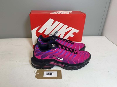 Lot 3896 - Nike UK11 air max plus trainers in fireberry -...