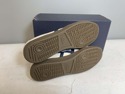 Lot 3897 - Onitsuka Tiger UK10 tokuten trainers in birch -...