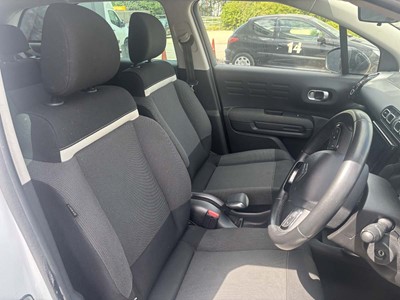 Lot (MF68 EBO) 2018 Citroën C3 AirCross Feel...