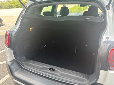 Lot (MF68 EBO) 2018 Citroën C3 AirCross Feel...