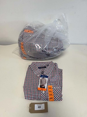 Lot 1117 - Approx. 22 men's long sleeved collared shirts...