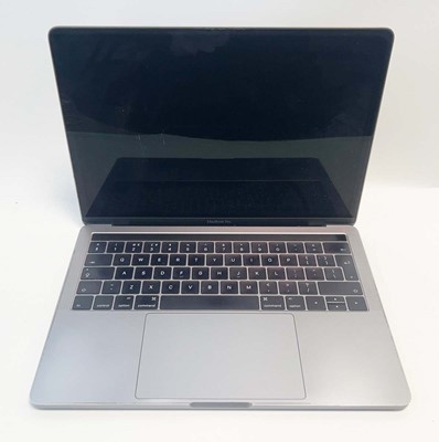 Lot MacBook Pro 13" 2016 A1706 Space Grey laptop...