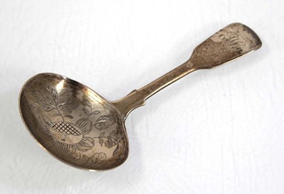 Lot 316 - A William IV silver fiddle pattern caddy spoon,...