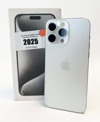 Lot iPhone 15 Pro Max 256GB White Titanium with box