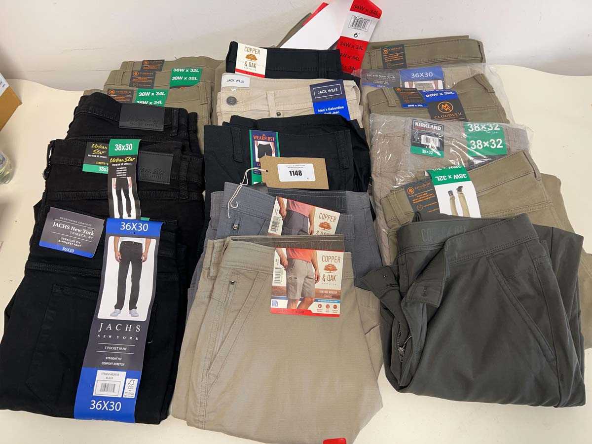 Lot 1148 - Approx. 18 pairs of men's shorts, trousers and...
