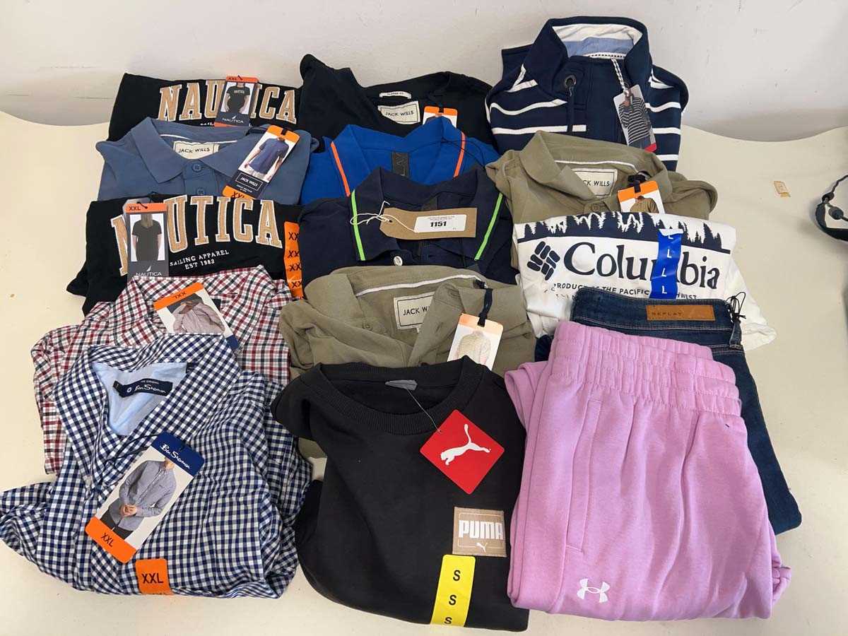 Lot 1151 - Approx. 15 items of branded clothing to...