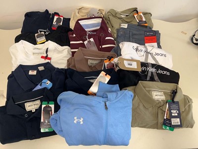 Lot 1152 - Approx. 15 items of branded clothing to...
