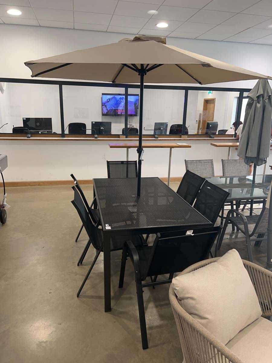 Lot 4183 - Black mesh metal garden furniture set...