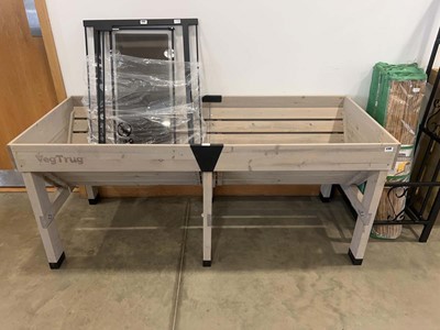 Lot 4196 - VegTrug wooden planter