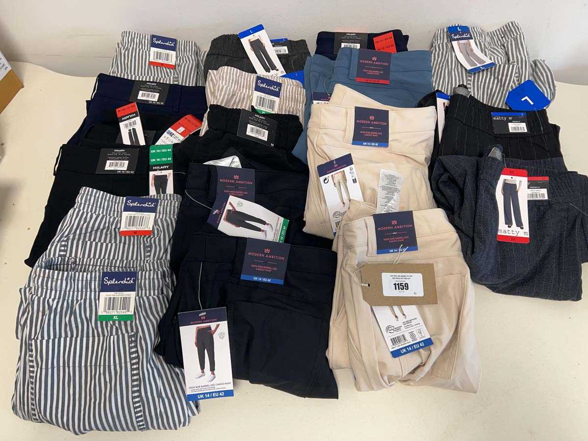 Lot 1159 - Approx. 18 pairs of ladies trousers by Matty M,...