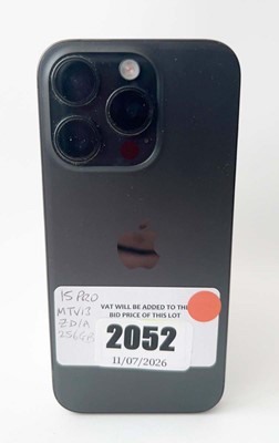 Lot iPhone 15 Pro 256GB Black Titanium