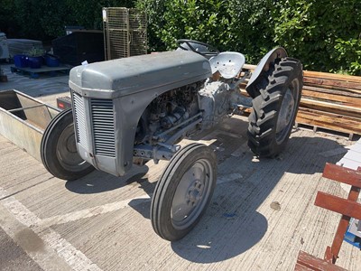 Lot 4256 - Vintage Ferguson petrol tractor