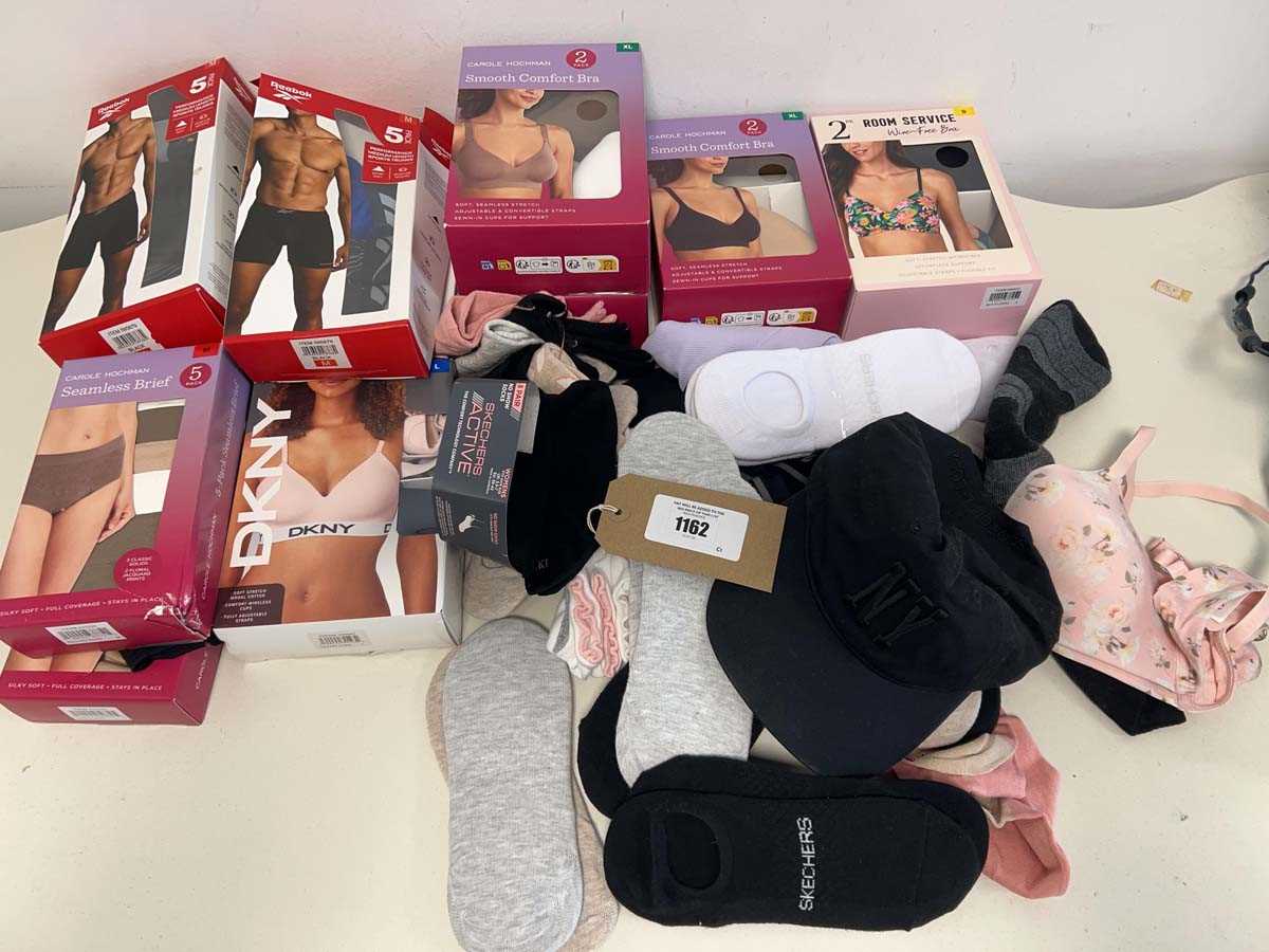 Lot 1162 - Bag containing men's and women's underwear,...