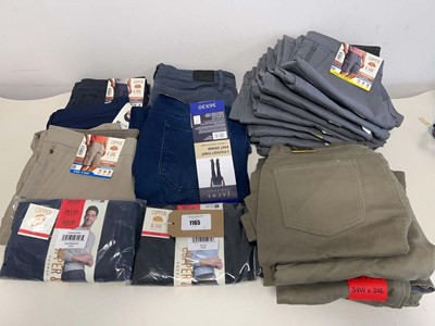 Lot 1165 - Approx. 22 pairs of men's shorts, trousers and...