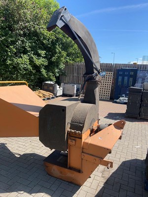 Lot 4286 - Large industrial wood chipper