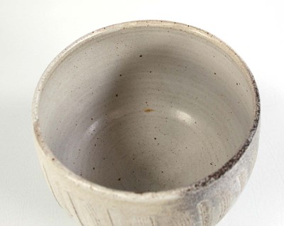 Lot David Leach (1911-2005) for Lowerdown Pottery,...