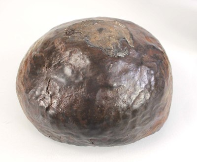Lot A 1970's raku studio pottery bowl, di. 23 cm,...