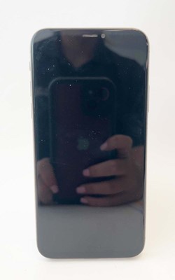 Lot iPhone X 64GB Silver (rear cracked)