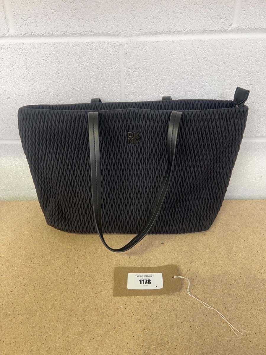 Lot 1178 - DKNY quilted shopper bag in black