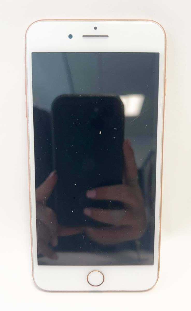 Lot iPhone 8 Plus 256GB Gold - A/F