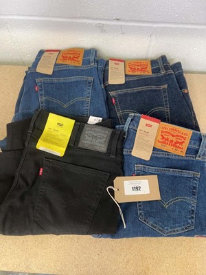 Lot 1192 - x4 pairs of Levi Strauss 511 slim jeans -...
