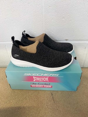Lot 1276 - Boxed pair of Skechers ultra flex trainers...