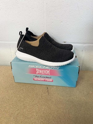 Lot 1279 - Boxed pair of Skechers ultra flex trainers...