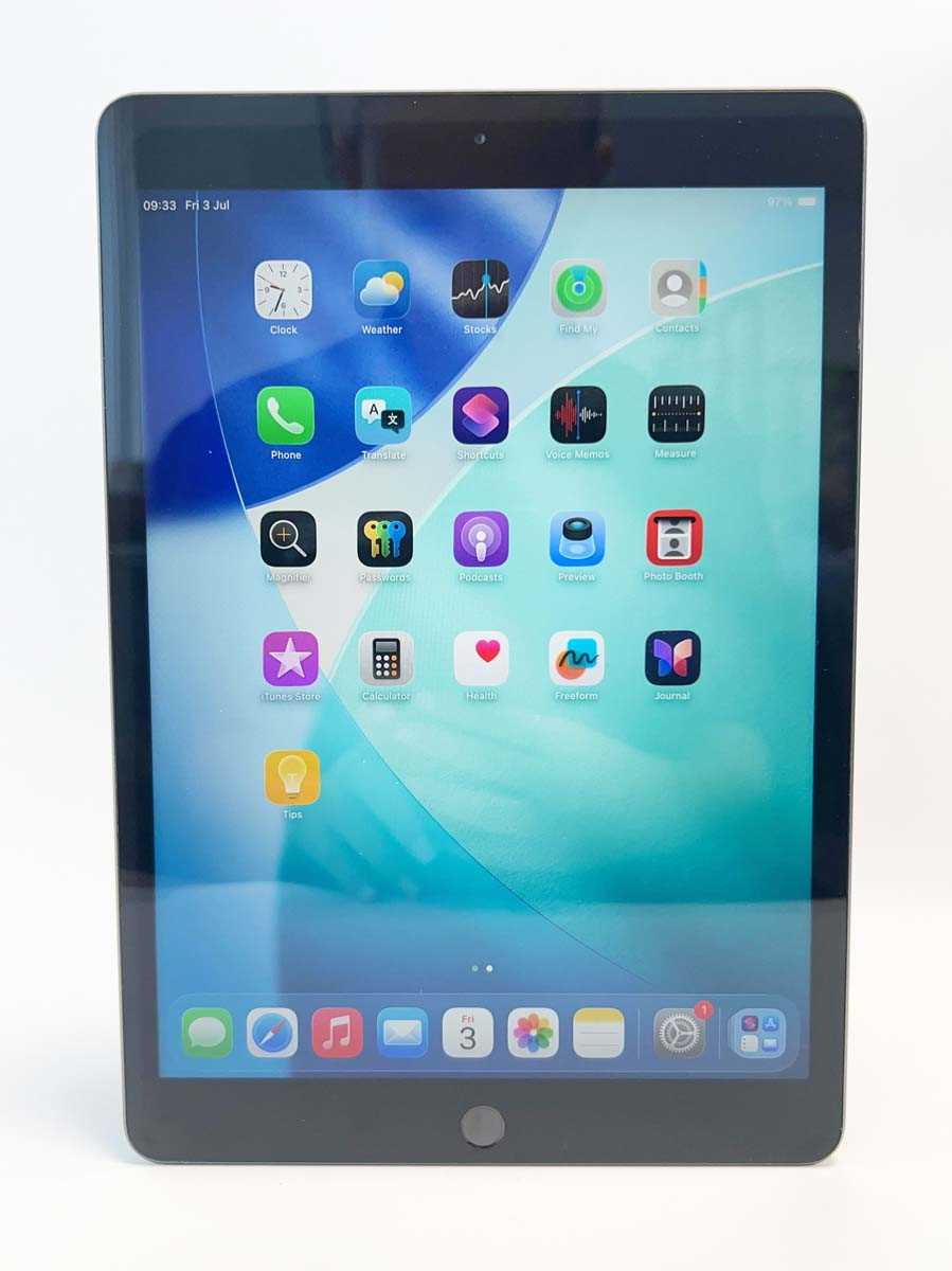 Lot iPad 8th Gen 32GB Space Grey