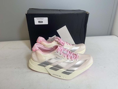 Lot 1931 - Adidas UK5 adizero adios pro 4 trainers in...