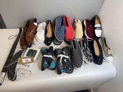 Lot 1941 - 14x Pairs of shoes to include Lilley, Vans, etc