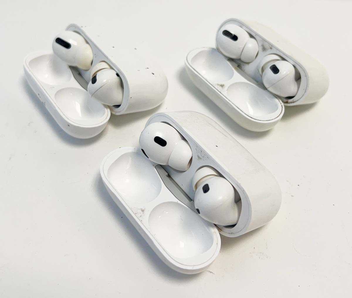 Lot 3x AirPods Pro 2nd Gen (1x USB-C)