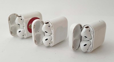 Lot 3x AirPods 1st Gen