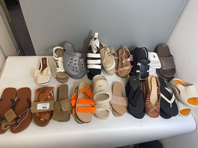 Lot 1963 - 17x Pairs of sandals to include Fitflop, Ralph...