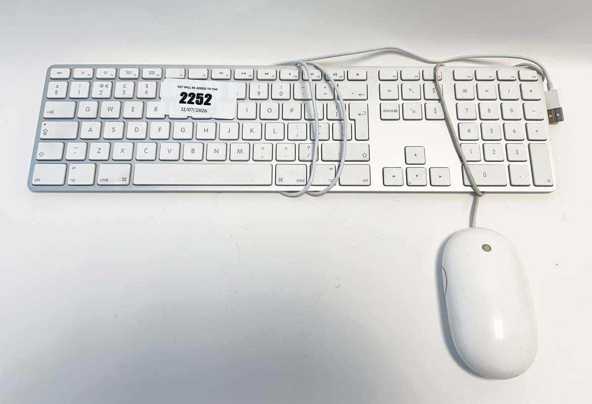 Lot Apple Magic Keyboard wired A1243 and Mouse