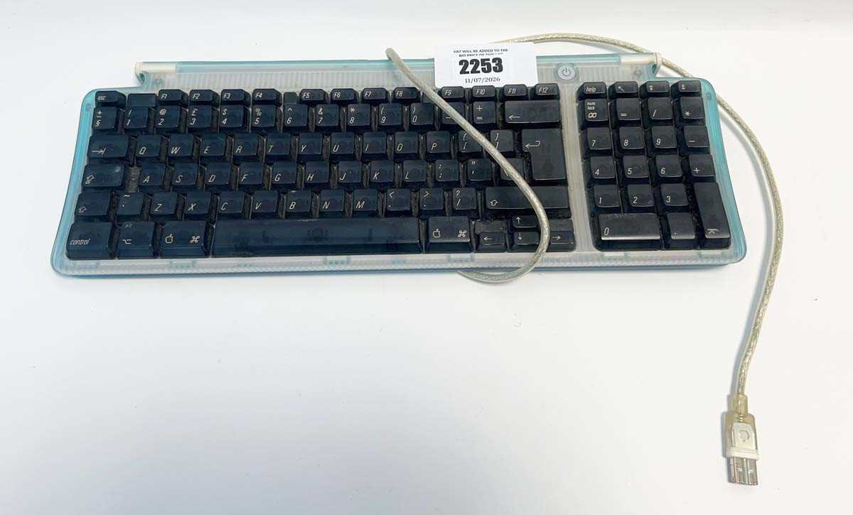 Lot Apple USB Keyboard M2452