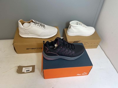 Lot 1980 - 3x Boxed pairs of trainers to include STQ UK4,...