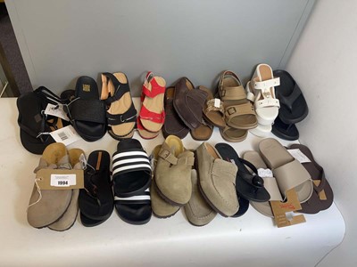 Lot 1994 - 17x Pairs of sandals to include Archies,...