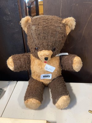 Lot 1085 - Vintage teddy