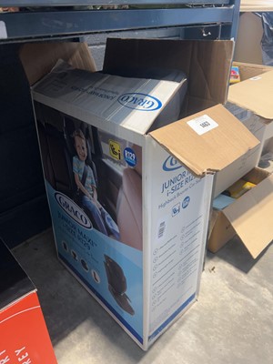 Lot 1463 - Graco car seat, boxed