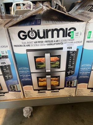 Lot 1124 - Gourmia dual basket air fryer, boxed