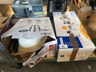 Lot 1128 - Tramontina pan set, boxed and a Tefal...