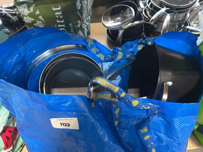 Lot 1133 - Bag containing mixed pots and pans