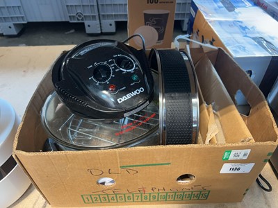 Lot 1136 - Daewoo Halogen Cooker